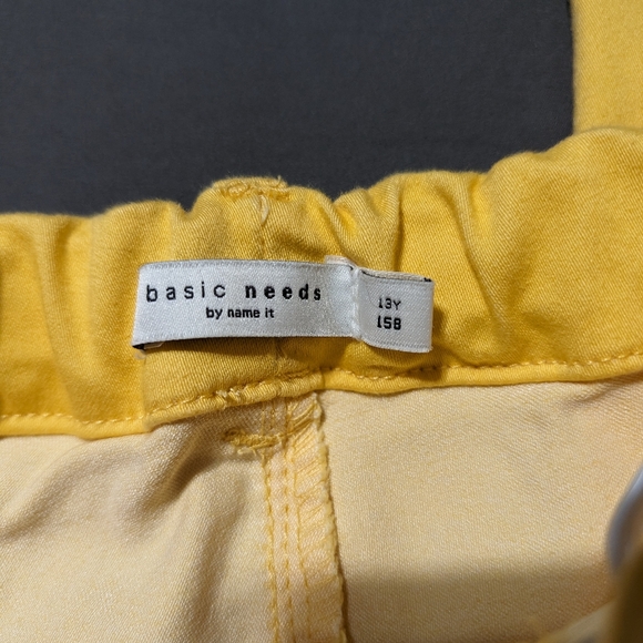 NWT Name it Yellow kids Capri pants size 13 Basic needs adjustable waist - Picture 4 of 10